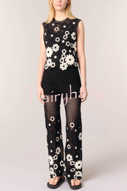 Fashionable Hollow Crochet Sleeveless Round Neck Knitted Vest