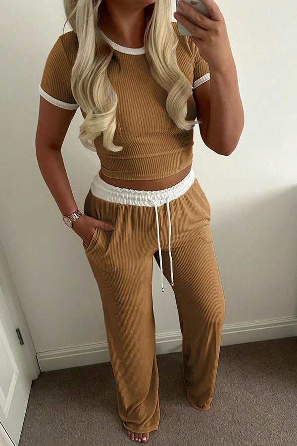 Fashionable Round Neck Short-sleeved Top and Elastic Waist Pocket Casual Straight Pants Set