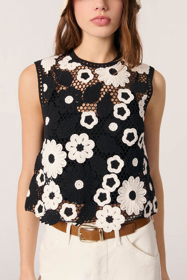 Fashionable Hollow Crochet Sleeveless Round Neck Knitted Vest