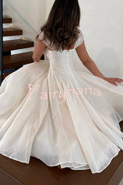 Elegant Sleeveless Waist-cinching Tulle Full-hem Maxi Dress