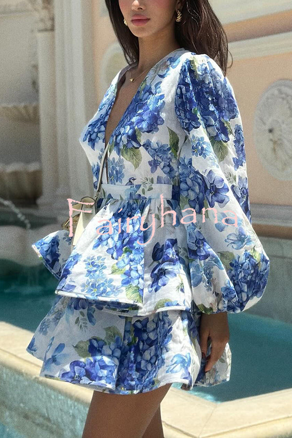 Feminine and Sexy Floral Print Deep V-neck Balloon Sleeve Tiered Mini Dress